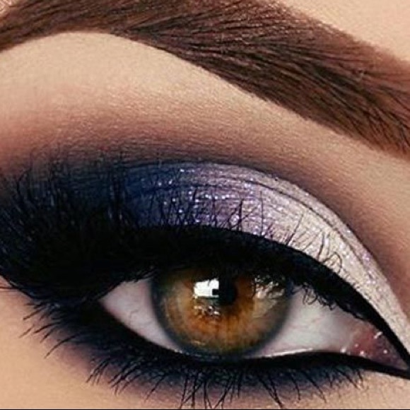 Meet your Posher, Tania - Picture 1 of 1